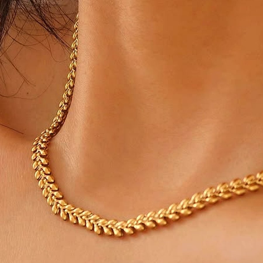 Ivy Fishbone Chain — 21K gold, 13.2g