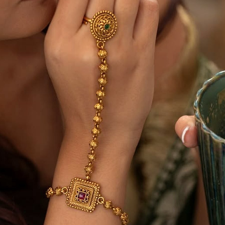 Rehan Hand Harness — 22K gold, 16.8g